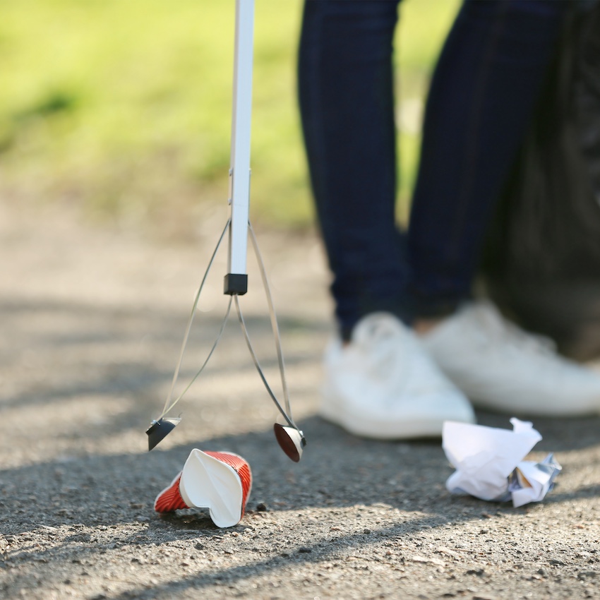 Reach Easy Pro Foldable Pick Up Tool Header Image